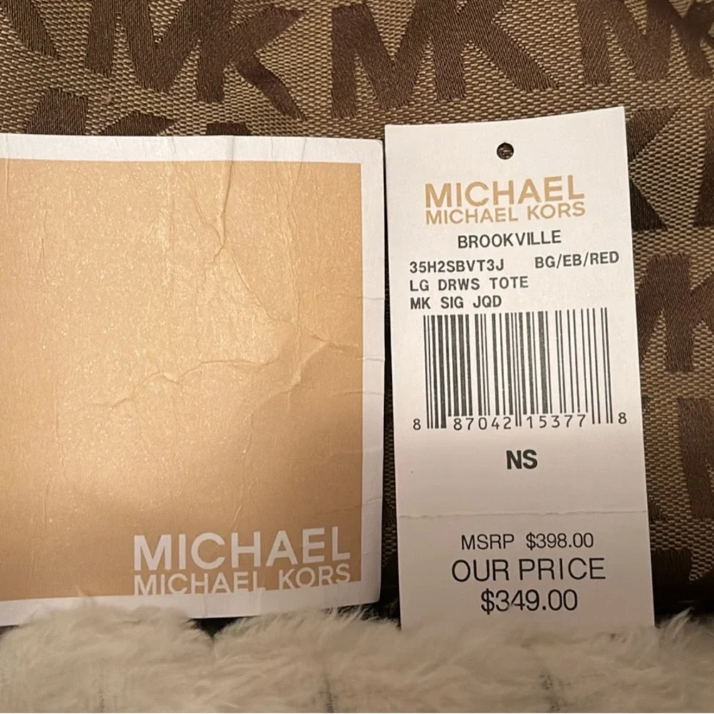 Michael Kors medium size purse - Picture 3 of 10